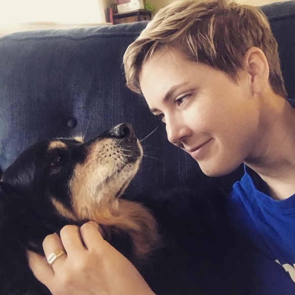 Meet your Posher, Anna - Picture 5 of 7